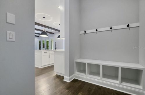 3902 Obispo St, Tampa FL 33629-7828 exterior