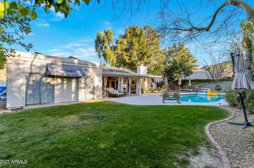 9242 34 Pl, Phoenix AZ 85028-4964 exterior