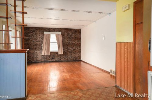 4078 Flamingo Ave, Wyoming MI exterior