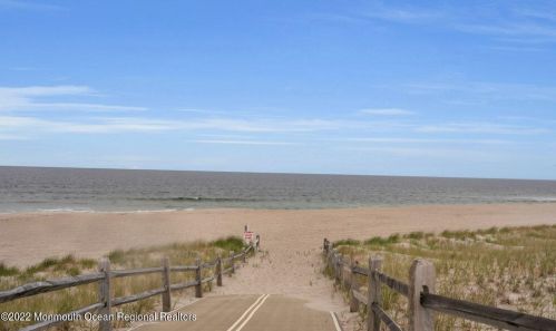 35 Plover Way, Lavallette NJ 08735-1518 exterior