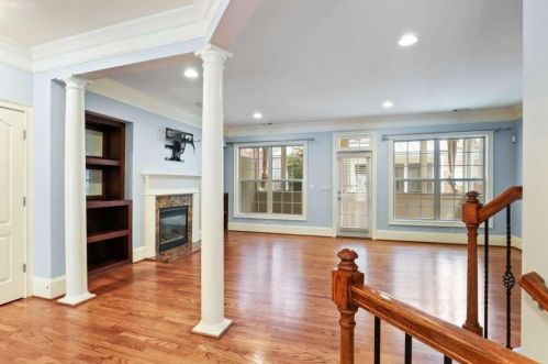 2777 Durham Dr, Atlanta GA  30319-3673 exterior