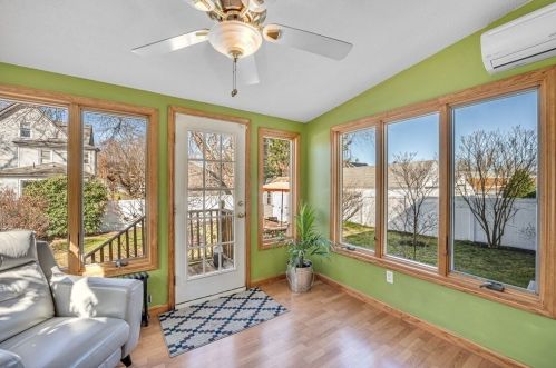 34 Powell Ave, Springfield MA 01118-2165 exterior