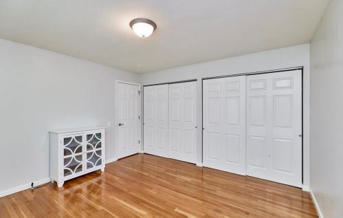 13115 Oldfarm Dr, Saint Louis MO 63146-4358 exterior