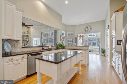 35217 Overfalls Dr, Lewes DE 19958-7004 exterior