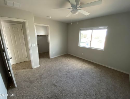 8229 4 Ave, Phoenix AZ 85041-5743 exterior