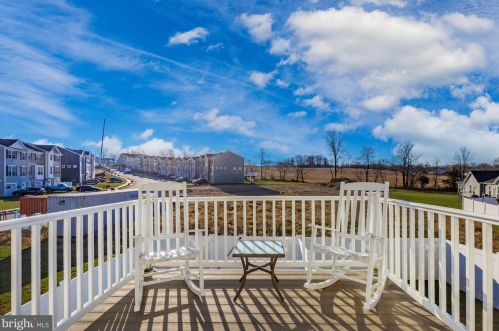 204 Overlook Dr, Hanover PA  17331-9136 exterior