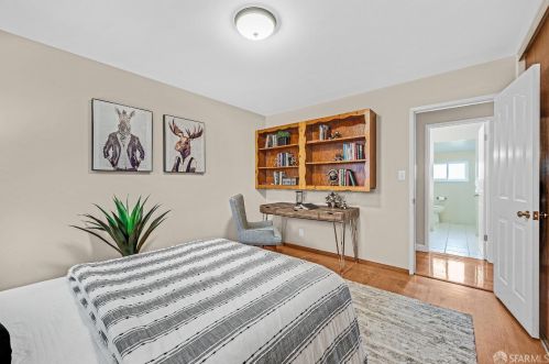 1678 Pepperwood Ct, Concord CA  94521-1126 exterior