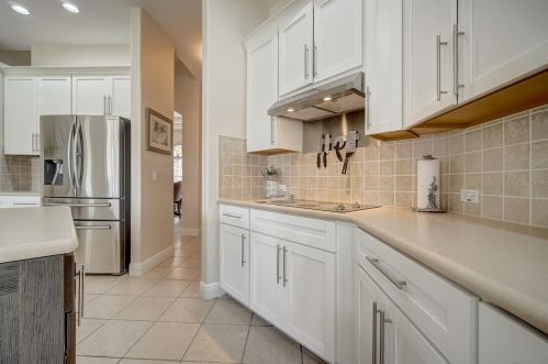 1453 Foxtail Ct, Lake Mary FL 32746-4467 exterior