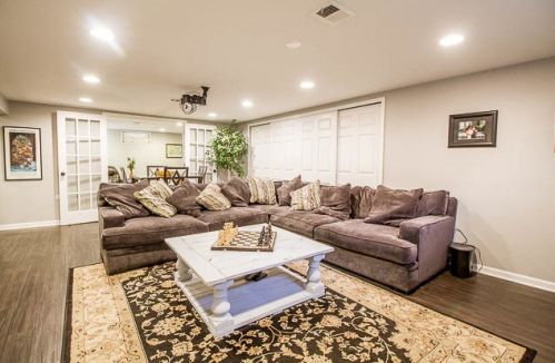 895 Parkside Ave, Elmhurst IL 60126-5027 exterior