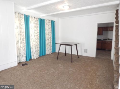 54 7 St, Darby PA 19023-2432 exterior