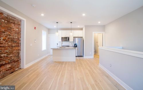 129 49th St, Philadelphia, PA 19139-2718