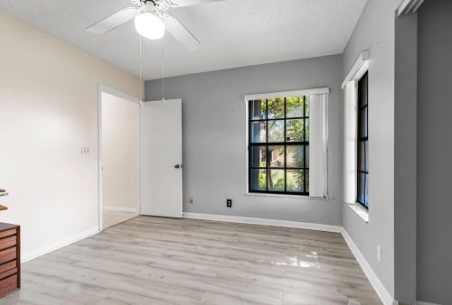 7279 Le Chalet Blvd, Boynton Beach FL 33472-5035 exterior