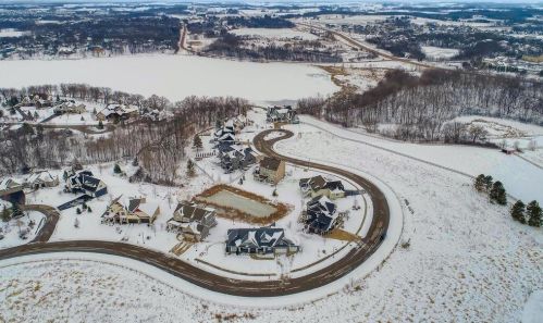 3645 Cavallo Pass, Chaska, MN 55318-3602