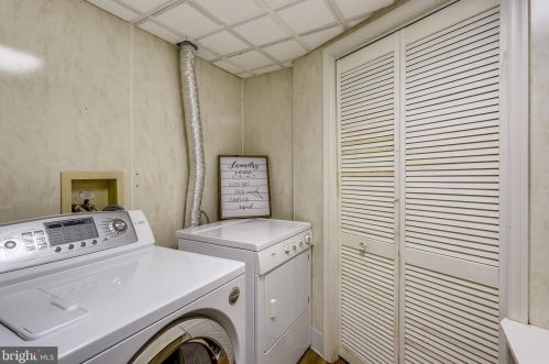 10946 Rocky Mount Way, Silver Spring MD 20902-3687 exterior