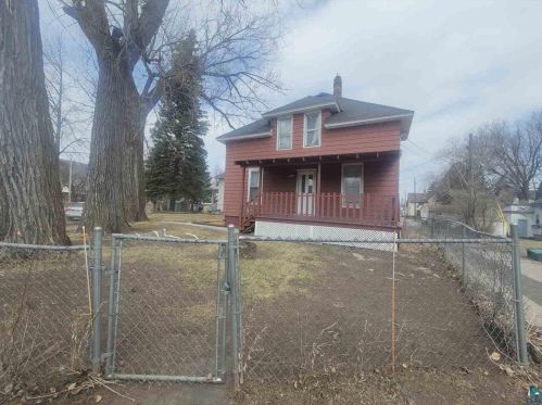 736 54th Ave, Duluth, MN 55807-2048