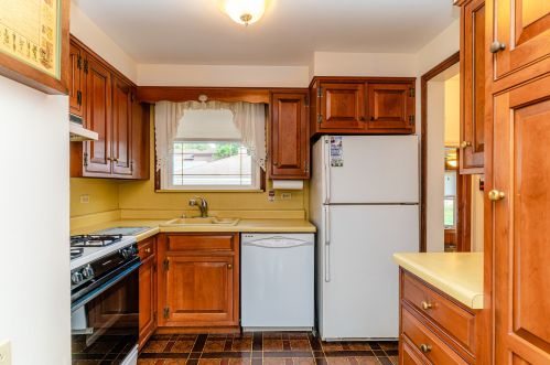 5339 Oketo Ave, Chicago IL 60634-3414 exterior