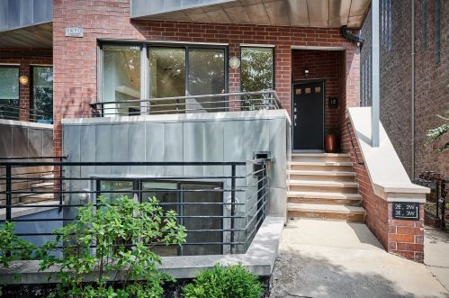 1360 Hubbard St, Chicago IL  60642-7279 exterior