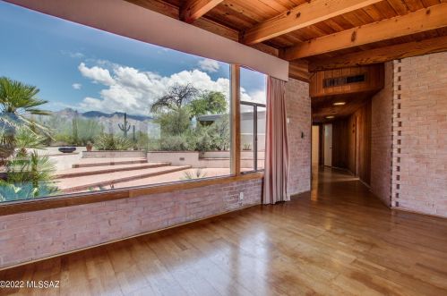 4733 Camino Escuela, Tucson, AZ 85718-5911