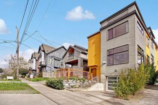 1122 29 Ave, Seattle WA  98146-3416 exterior