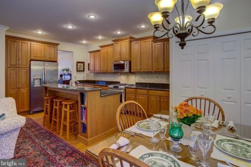 314 Great Lawn Cir, Lancaster, PA 17602-0708