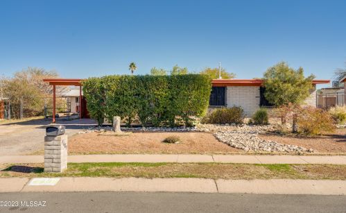 4689 Primrose St, Tucson, AZ 85730-4123