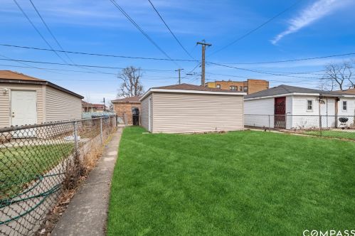 310 109th St, Chicago IL  60628-3310 exterior