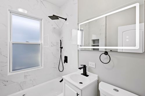 546 111th St, Chicago IL  60628-4046 exterior