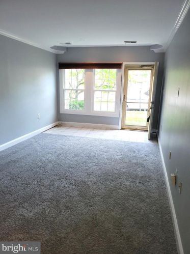 10922 Pebble Run Dr, Silver Spring, MD 20902-3684