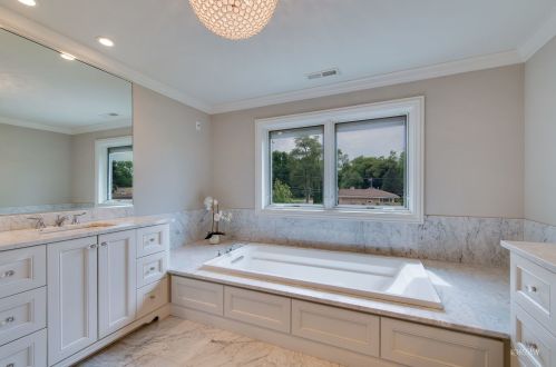 403 North St, Itasca IL 60143-1626 exterior