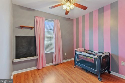 7 Johnamac, Littlestown PA 17340-1148 exterior