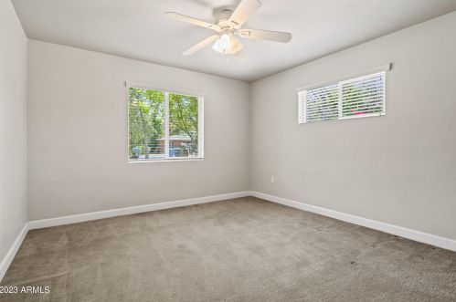 7035 15th St, Phoenix AZ  85020-5414 exterior