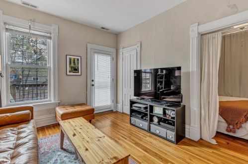 1629 Julian St, Chicago IL 60622-2233 exterior