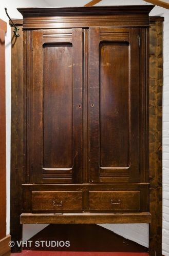 2013 Greenleaf Ave, Chicago IL 60645-3509 exterior