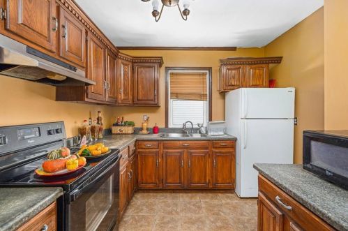 86 Georgia Ave, Providence RI 02905-5409 exterior