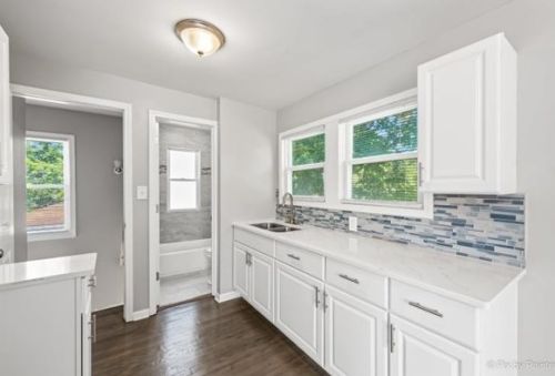 24 138th St, Chicago IL 60827-1661 exterior