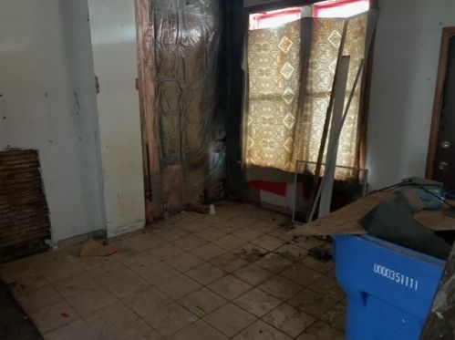 1607 Hamlin Ave, Chicago IL 60655-4013 exterior