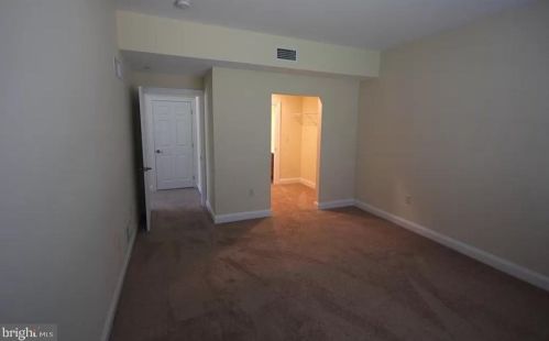 108 High Pointe Dr, Hummelstown PA  17036-8104 exterior