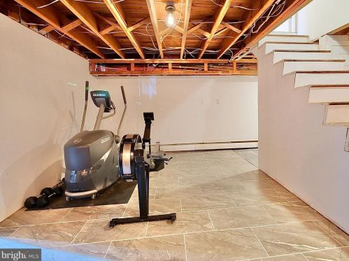 240 Gerald Dr, Chester PA 19014-1717 exterior