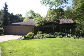 10145 P Ave, Kalamazoo, MI 49009-8433