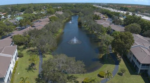 300 Diamond Cir, Naples, FL 34110-1318