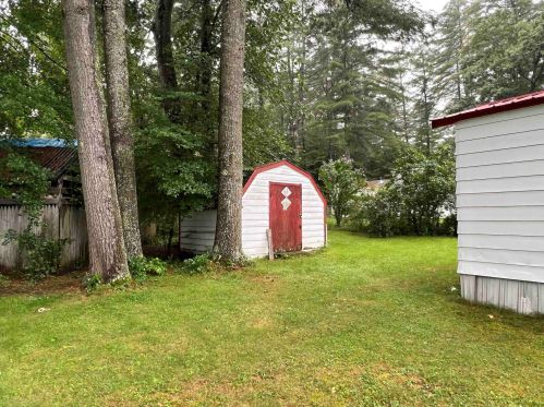 7 Bailey Dr, Concord NH 03303-2700 exterior