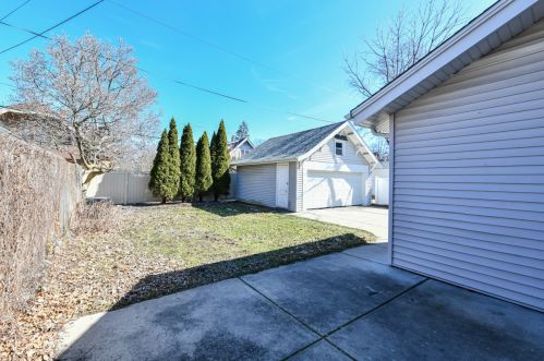 600 51st St, Milwaukee WI  53208-3642 exterior