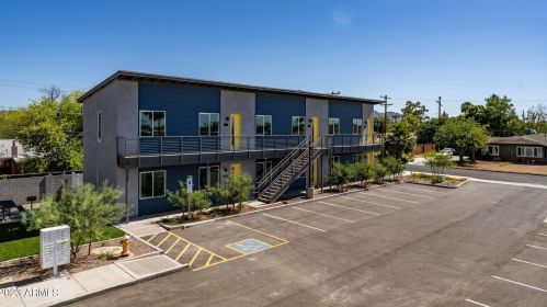 2950 29th Pl, Phoenix AZ  85016-8006 exterior