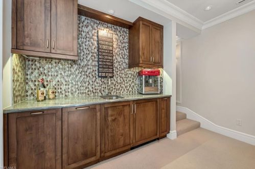 16988 Verona Ln, Naples FL 34110-2782 exterior