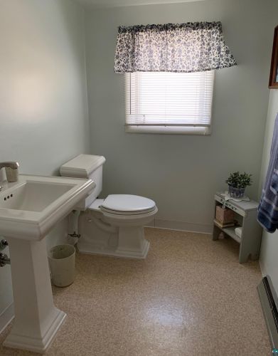 4431 Dodge St, Duluth MN 55804-1514 exterior