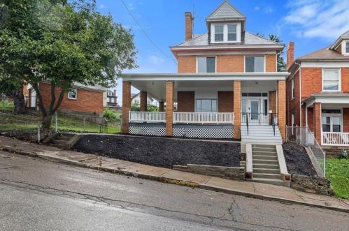 2204 Hazeldell St, Pittsburgh, PA 15210-4346