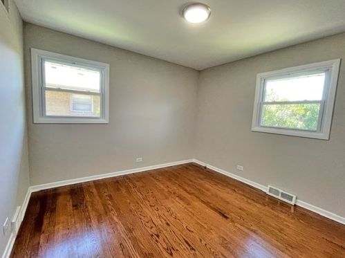 794 Lombard St, Elmhurst IL  60126-1762 exterior