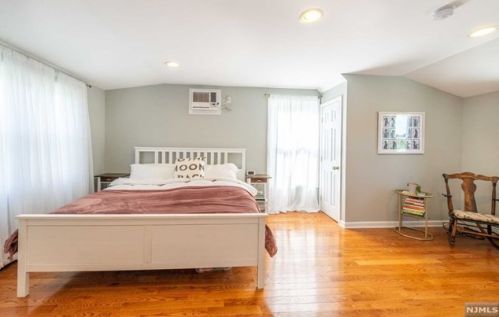 216 Zuber Pl, Maywood NJ  07607-1431 exterior