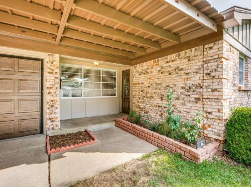 11341 Dalron Dr, Dallas TX  75218-1319 exterior