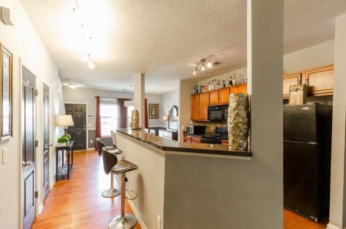 1510 Bayrose Cir, Atlanta GA 30344-8201 exterior